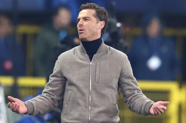 星空体育-英超下课欧冠上岗 这位前三狮名将带队还是没翻身