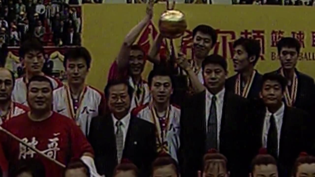 星空体育网页-姚明祝福王治郅：希望再过十年二十年你以教练身份再入选名人堂